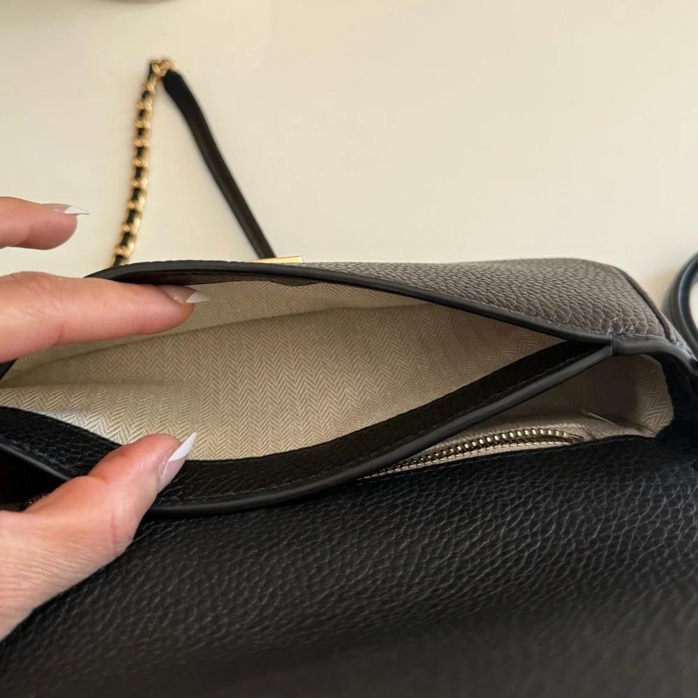 NWT Tory Burch Britten Convertible Leather Crossbody black 138772 ($525)